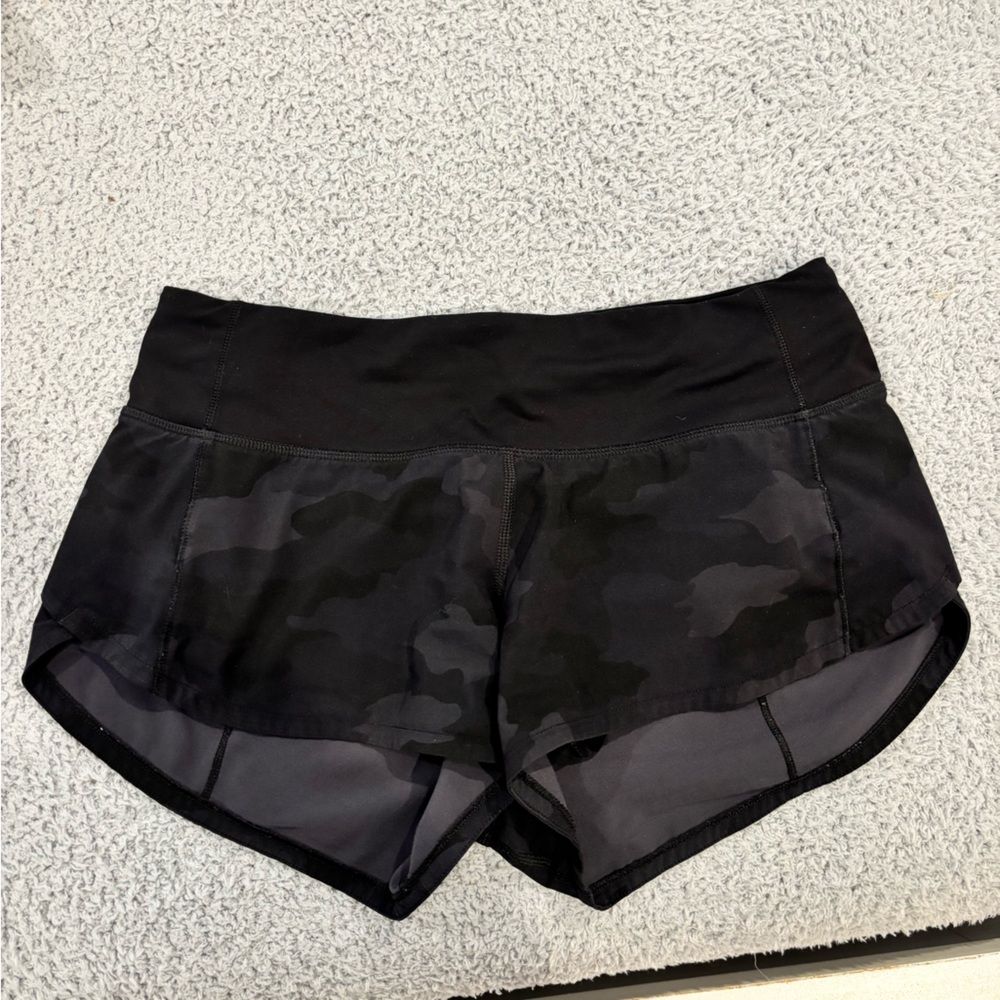 Lululemon Athletica Black Athletic Shorts Sleek Design
